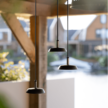 sway pendant black