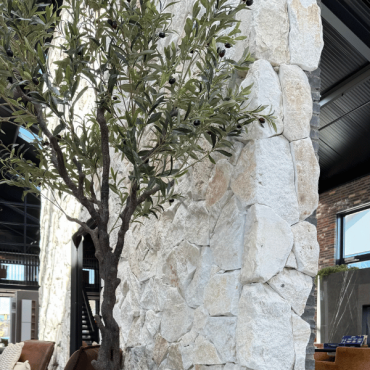 rock wall akra